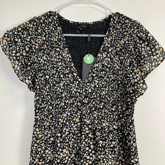 Rails Midi Dress Womens Medium Black Mini Floral Clementine Smocked Prairie NWT - Picture 4 of 13